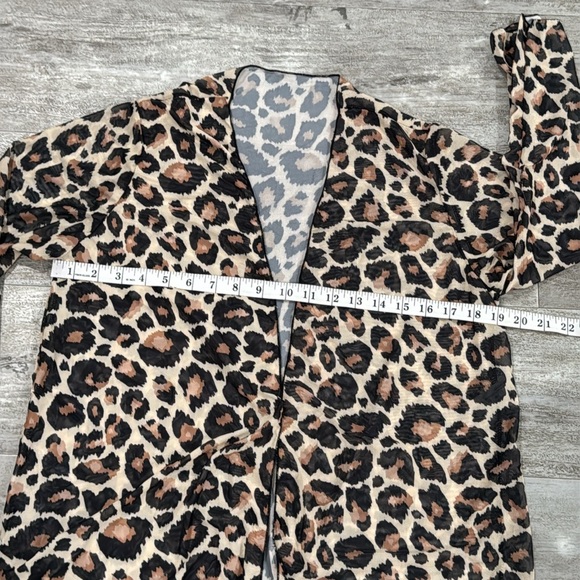 SHEIN 2pcs Set Leopard Print Bikini Swimsuit With Top & Shorts Cover Up - Picture 15 of 16